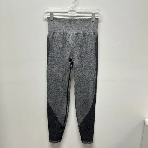 Victoria's Secret PINK High Waisted Seamless Yoga Leggings Gray Black Sz Medium - Picture 2 of 8